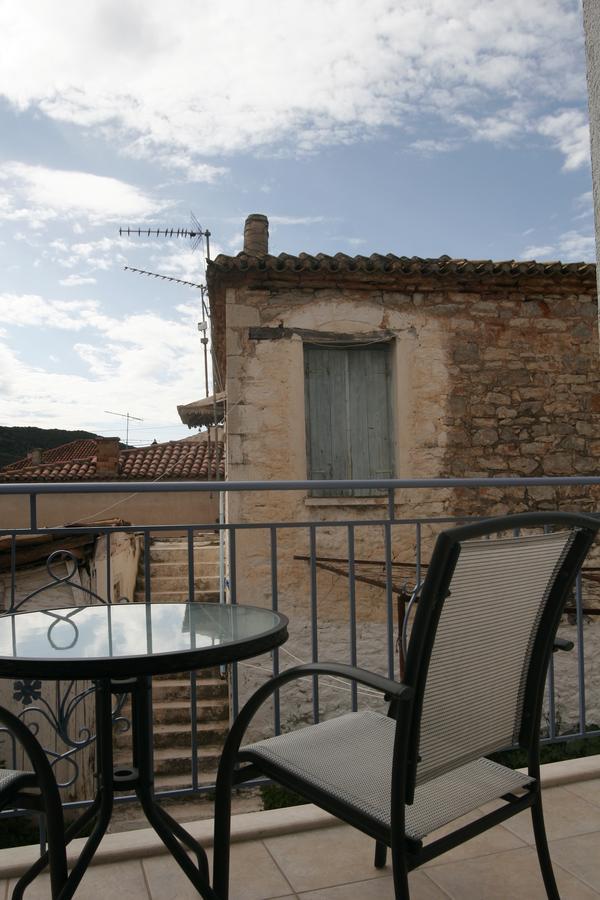 Boutique Hotel Iasmos Trizonía 외부 사진