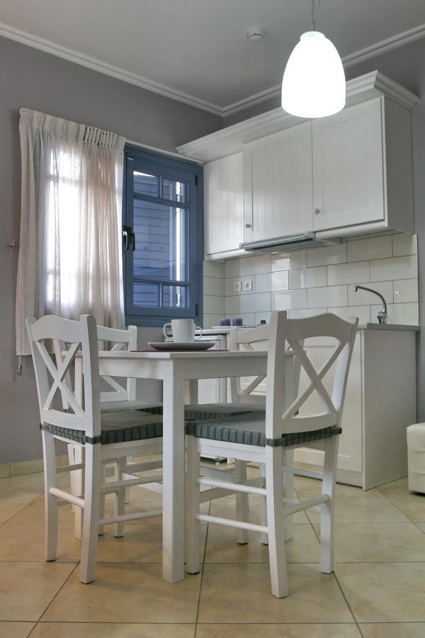 Boutique Hotel Iasmos Trizonía 외부 사진