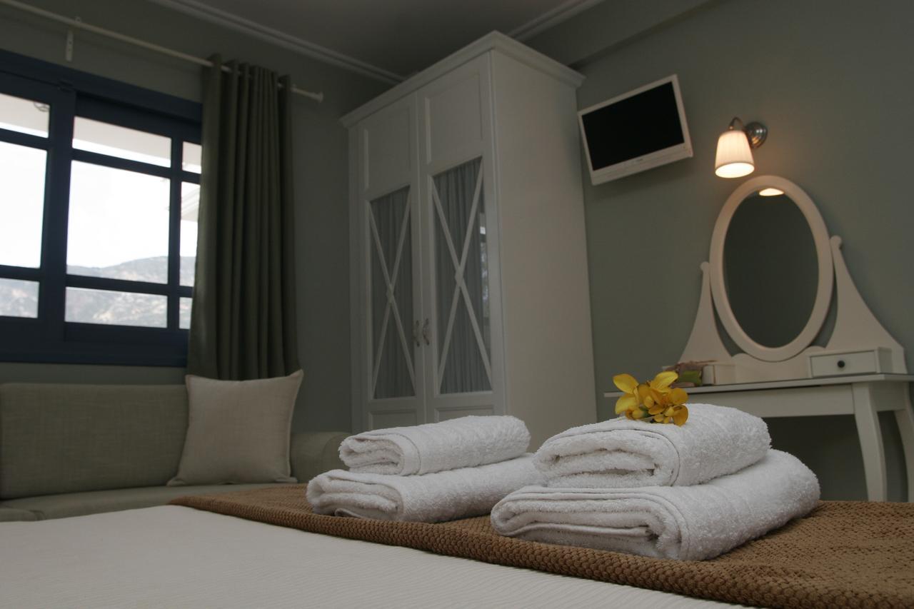 Boutique Hotel Iasmos Trizonía 외부 사진