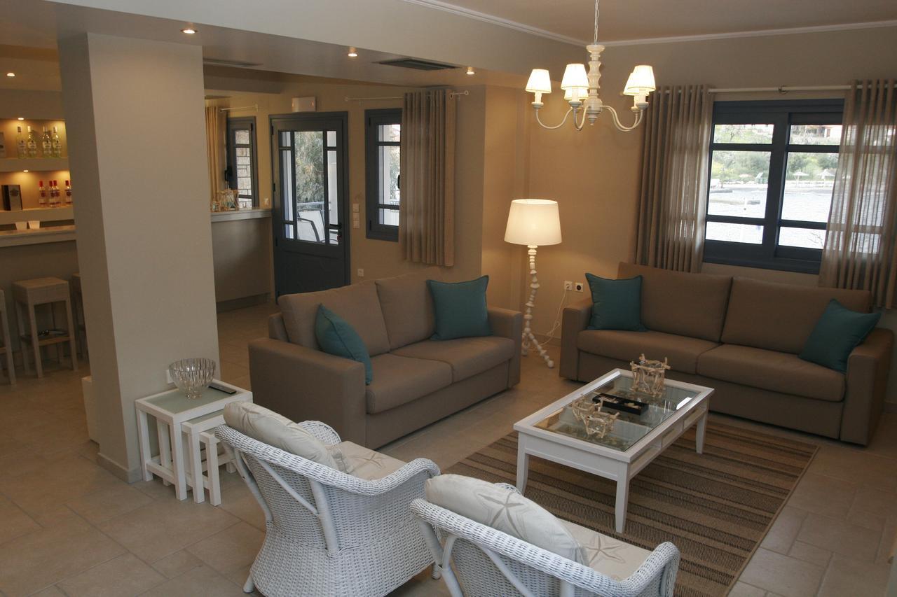 Boutique Hotel Iasmos Trizonía 외부 사진