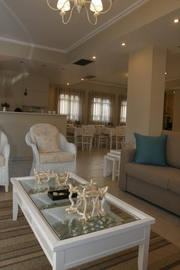 Boutique Hotel Iasmos Trizonía 외부 사진
